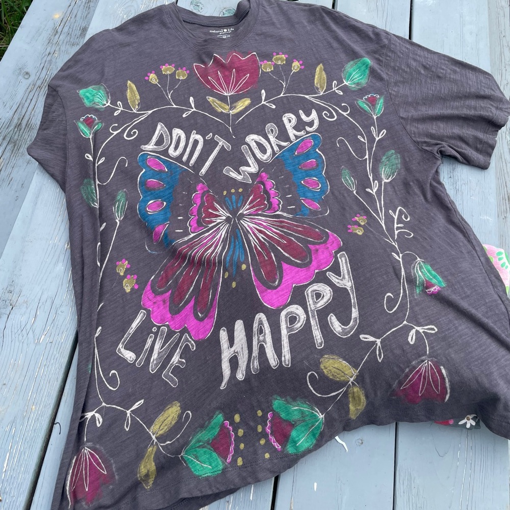 Natural life one size shirt